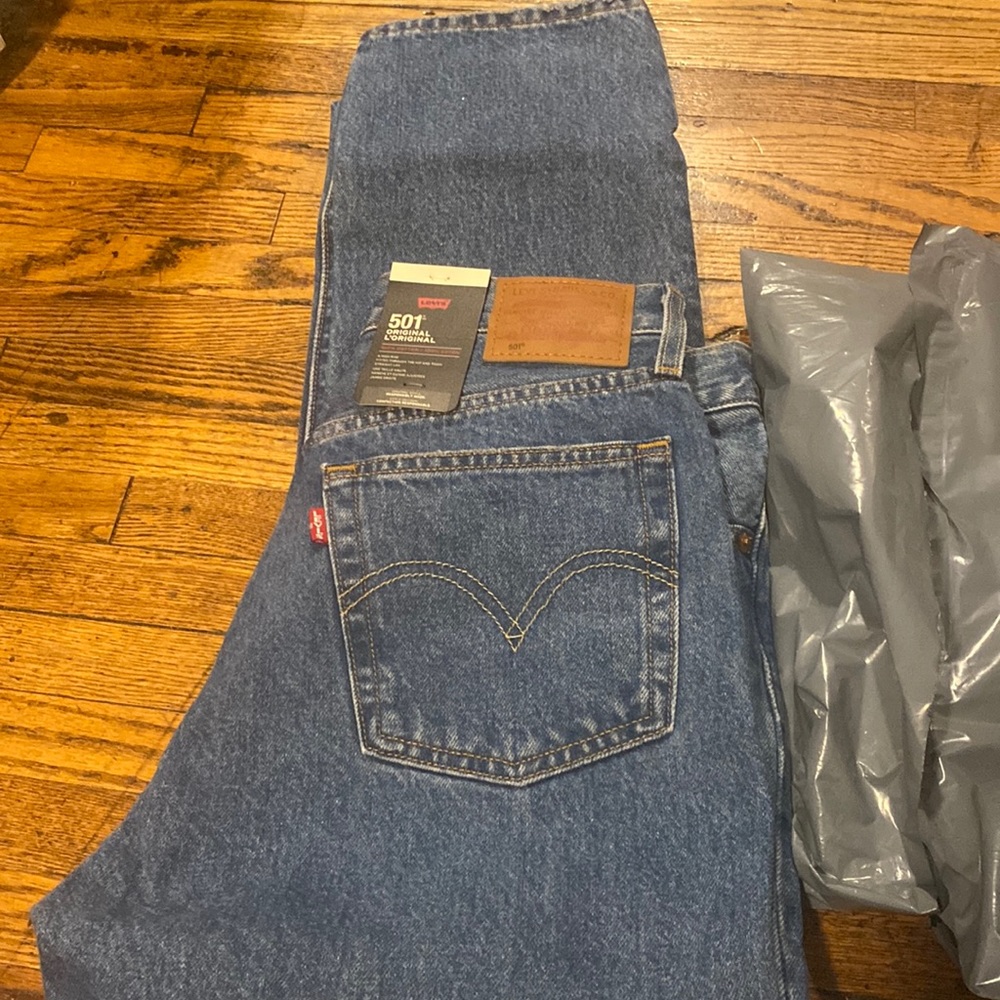 Levi’s 501 high rise BRAND NEW
